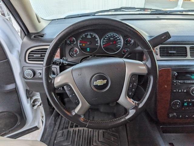 used 2012 Chevrolet Suburban car, priced at $5,995