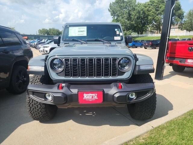 new 2025 Jeep Wrangler car, priced at $57,393