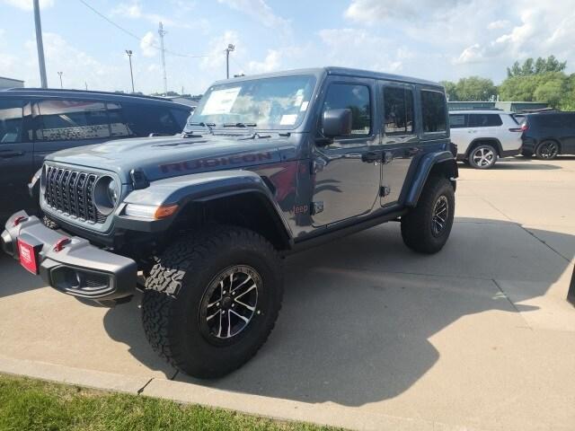 new 2025 Jeep Wrangler car, priced at $57,393
