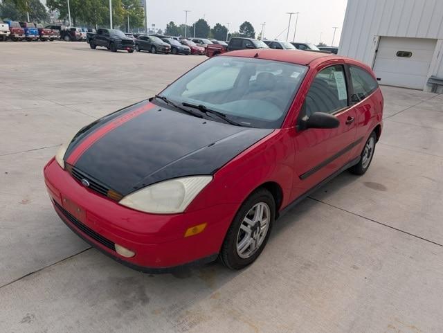 used 2000 Ford Focus car, priced at $2,611