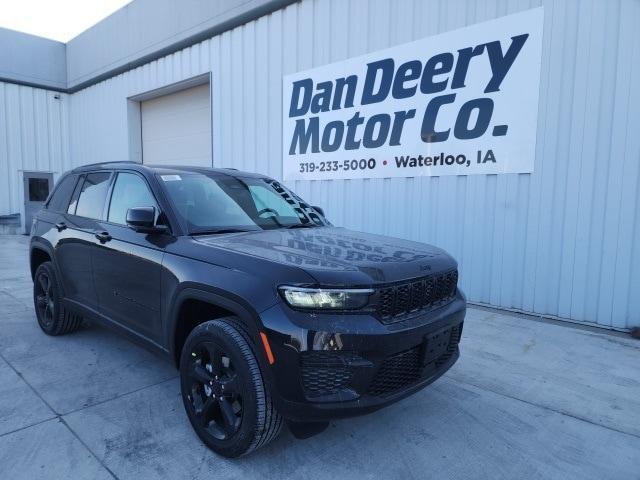 new 2025 Jeep Grand Cherokee car, priced at $42,325