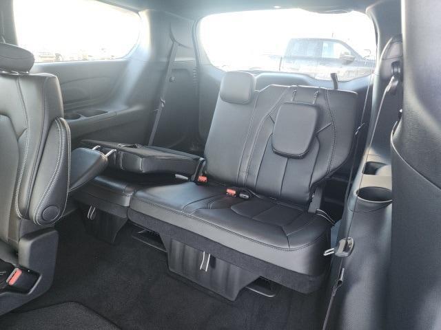 new 2025 Chrysler Pacifica car, priced at $42,399