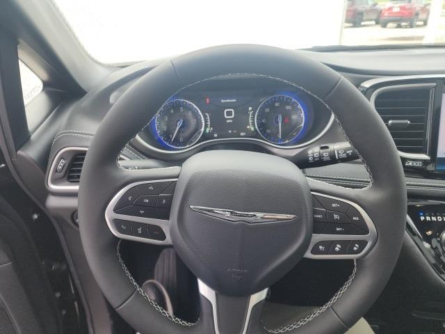 new 2025 Chrysler Pacifica car, priced at $48,350