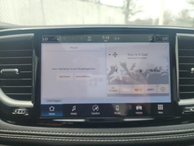 new 2025 Chrysler Pacifica car, priced at $44,905