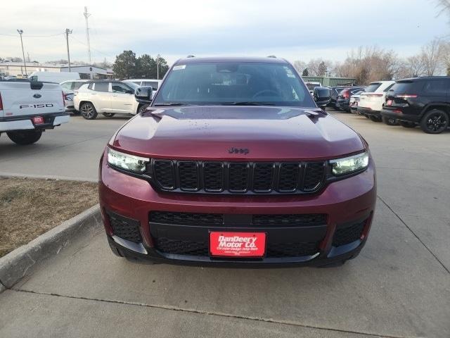 new 2025 Jeep Grand Cherokee L car, priced at $43,200