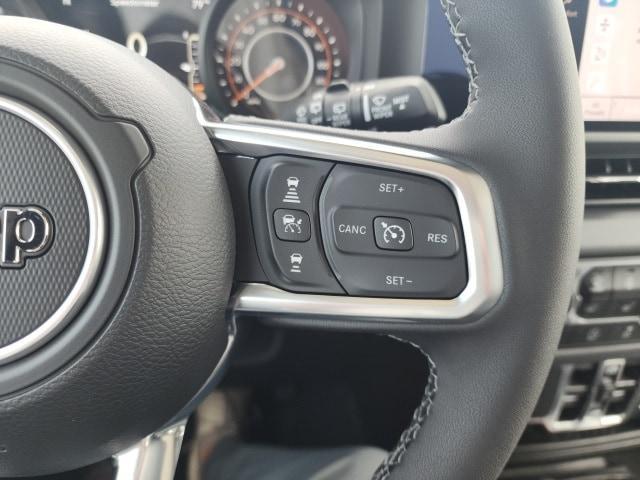 new 2025 Jeep Wrangler car, priced at $49,318