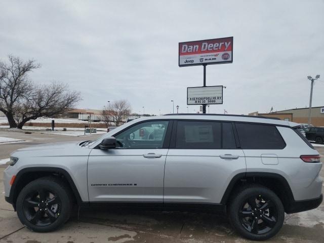 new 2025 Jeep Grand Cherokee L car, priced at $50,580