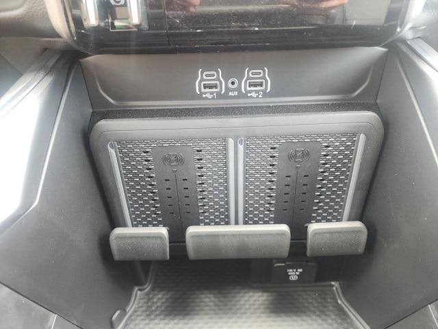 new 2025 Ram 2500 car, priced at $78,453