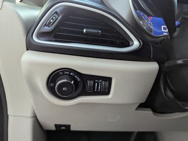 used 2022 Chrysler Pacifica car, priced at $19,986