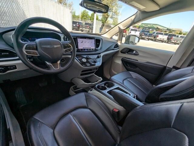 used 2023 Chrysler Pacifica car, priced at $23,250
