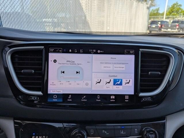 used 2023 Chrysler Pacifica car, priced at $23,250