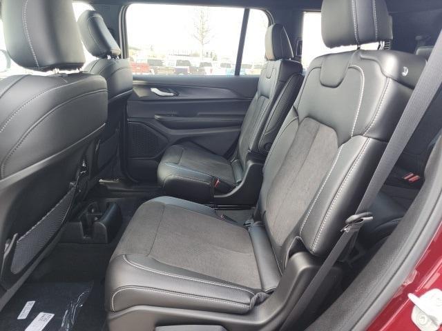 new 2025 Jeep Grand Cherokee L car, priced at $44,286