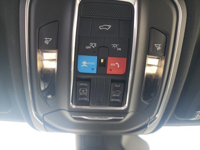 new 2025 Jeep Grand Cherokee L car, priced at $44,286