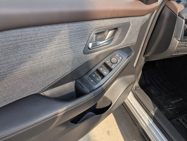 used 2022 Nissan Rogue car, priced at $19,995