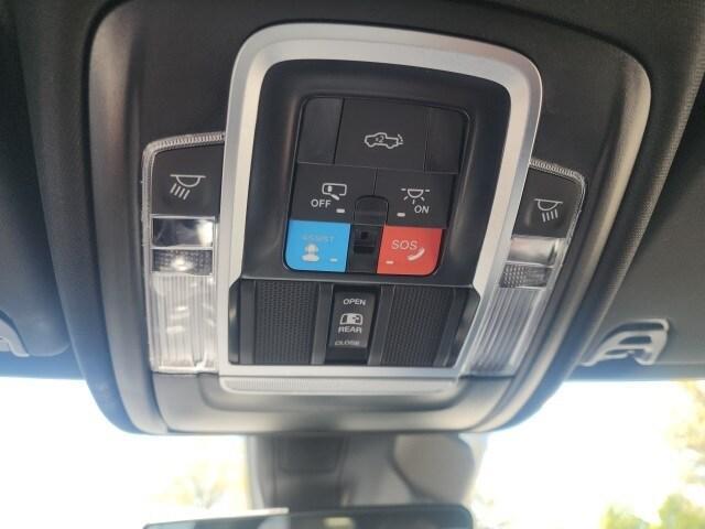 new 2025 Ram 1500 car, priced at $61,516
