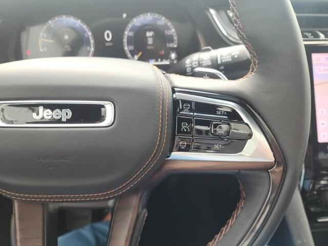 new 2025 Jeep Grand Cherokee car, priced at $56,672