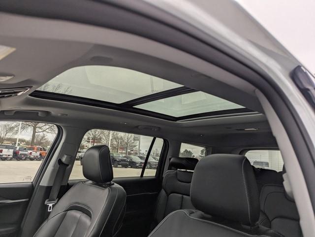 used 2022 Jeep Grand Cherokee L car, priced at $35,235