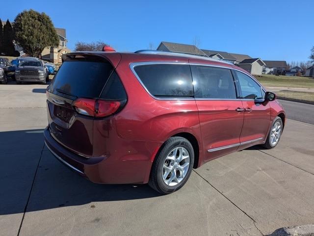 used 2020 Chrysler Pacifica car, priced at $19,488