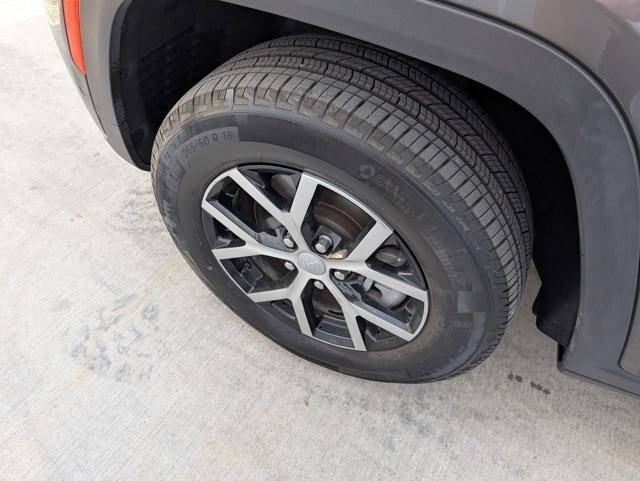 used 2024 Jeep Grand Cherokee L car, priced at $34,644