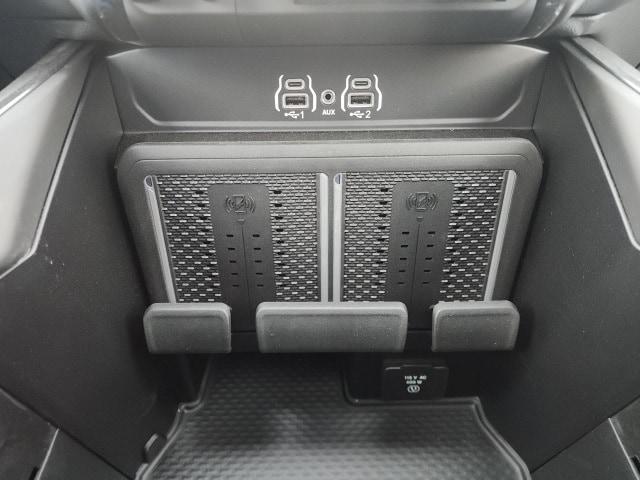 new 2025 Ram 2500 car, priced at $80,287
