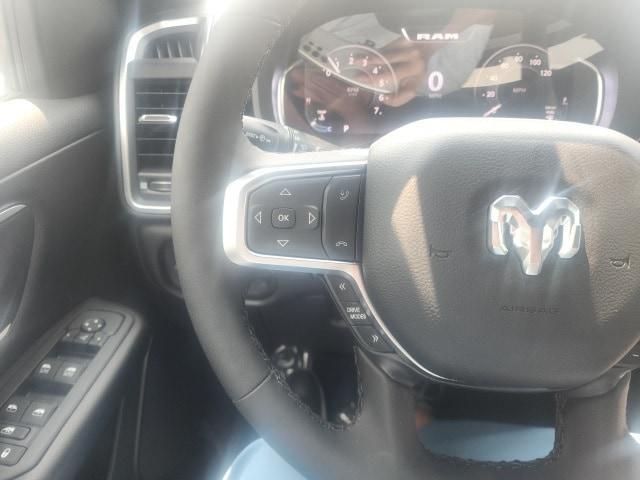 new 2025 Ram 1500 car, priced at $47,427