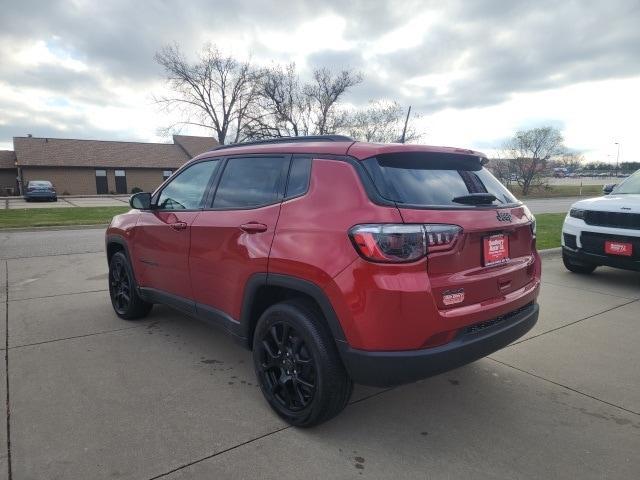 new 2025 Jeep Compass car, priced at $30,058