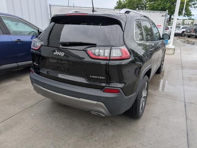 used 2019 Jeep Cherokee car, priced at $19,895