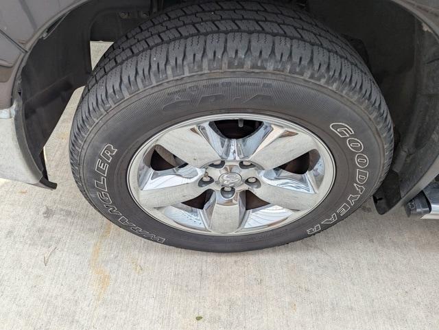used 2019 Ram 1500 Classic car, priced at $25,950