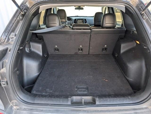 used 2019 Jeep Cherokee car, priced at $18,475