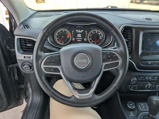 used 2019 Jeep Cherokee car, priced at $18,475