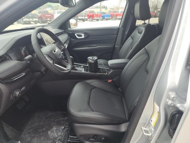 new 2025 Jeep Compass car, priced at $28,706