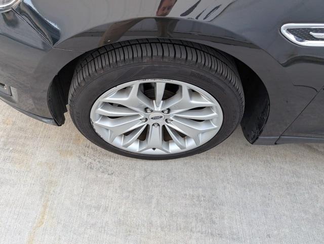 used 2015 Ford Taurus car, priced at $12,995
