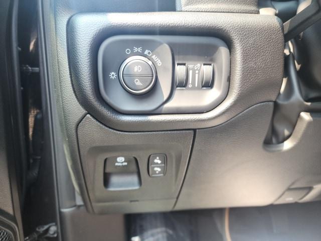 new 2025 Ram 1500 car, priced at $51,369