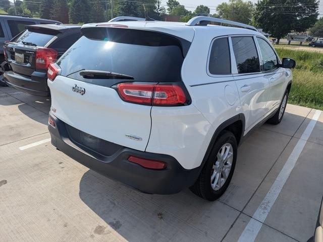 used 2014 Jeep Cherokee car, priced at $7,850