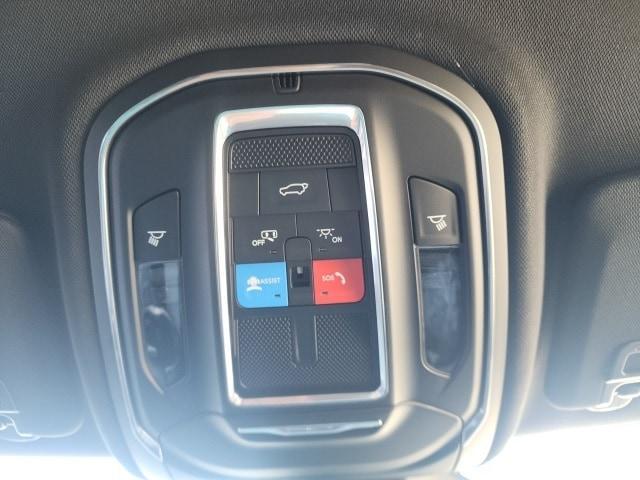 new 2025 Jeep Grand Cherokee car, priced at $42,429