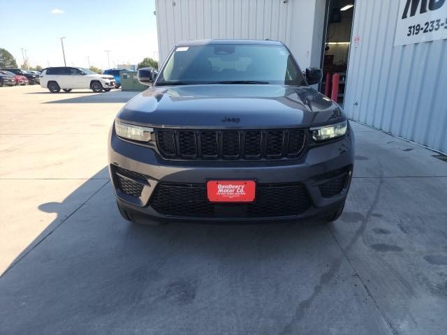 new 2025 Jeep Grand Cherokee car, priced at $42,429