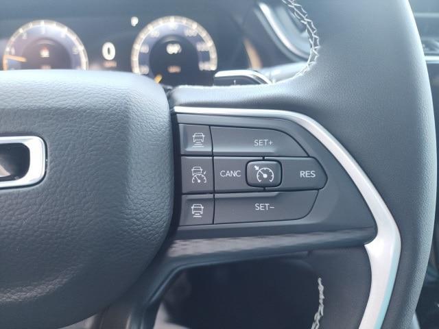 new 2025 Jeep Grand Cherokee car, priced at $42,429