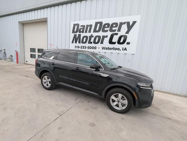 used 2022 Kia Sorento car, priced at $22,050