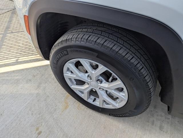 used 2023 Jeep Grand Cherokee L car, priced at $33,263