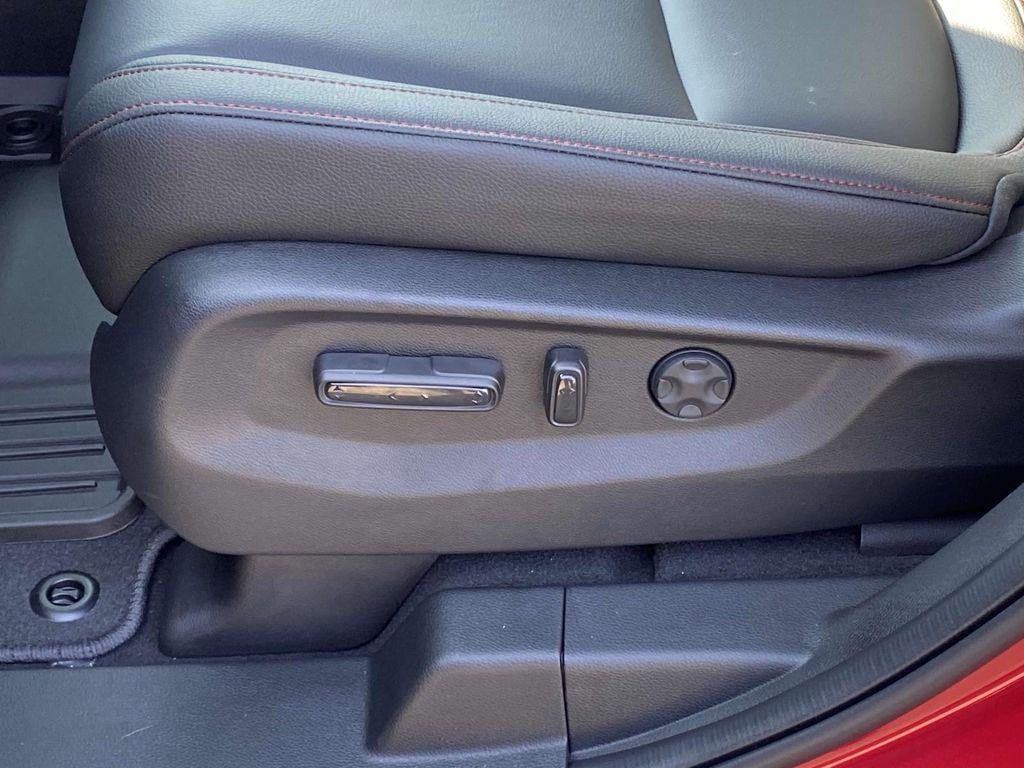 new 2025 Honda Odyssey car, priced at $43,011