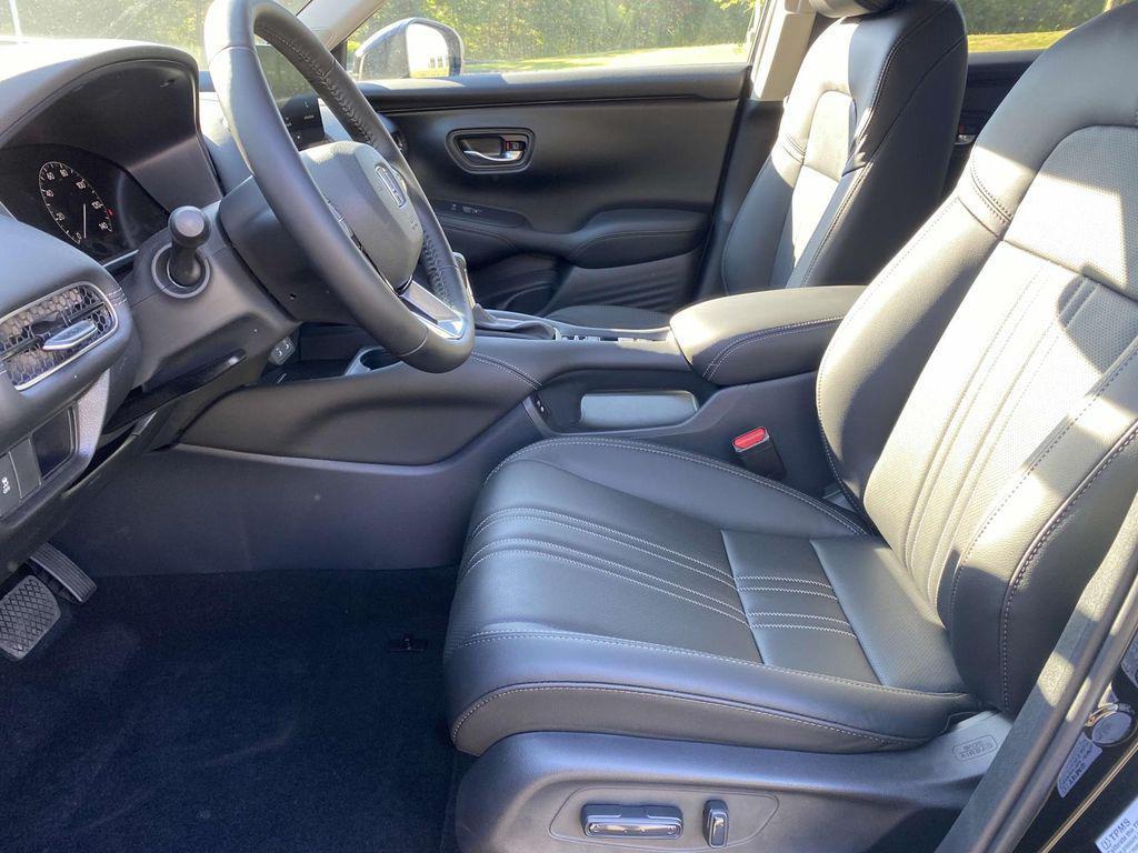 new 2026 Honda HR-V car, priced at $31,627