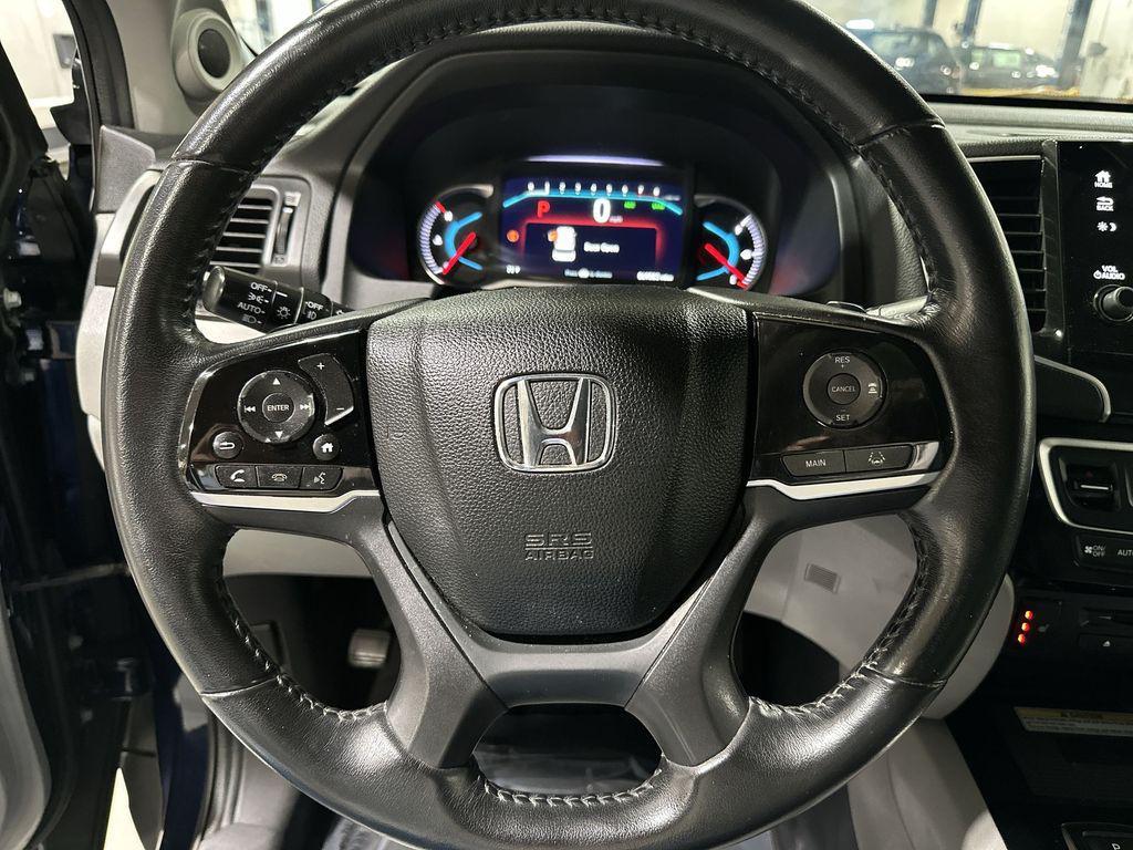 used 2021 Honda Pilot car, priced at $27,755