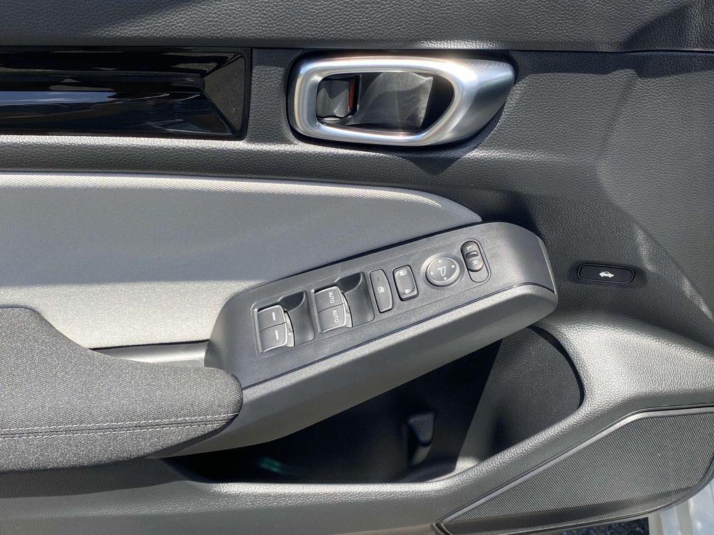 new 2025 Honda Civic Hybrid car, priced at $29,027