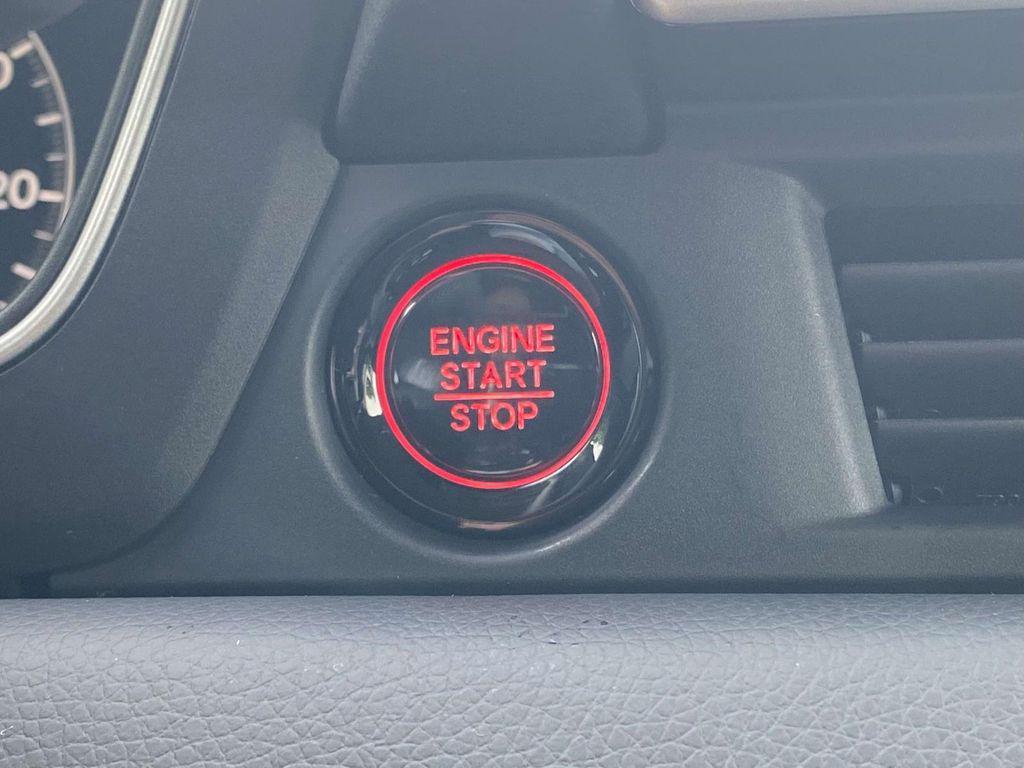 new 2025 Honda Pilot car, priced at $43,673