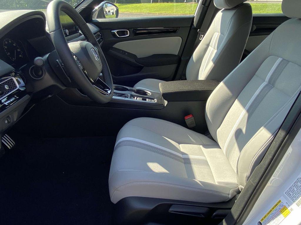 new 2025 Honda Civic Hybrid car, priced at $29,027