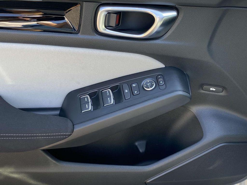 new 2025 Honda Civic Hybrid car, priced at $29,027