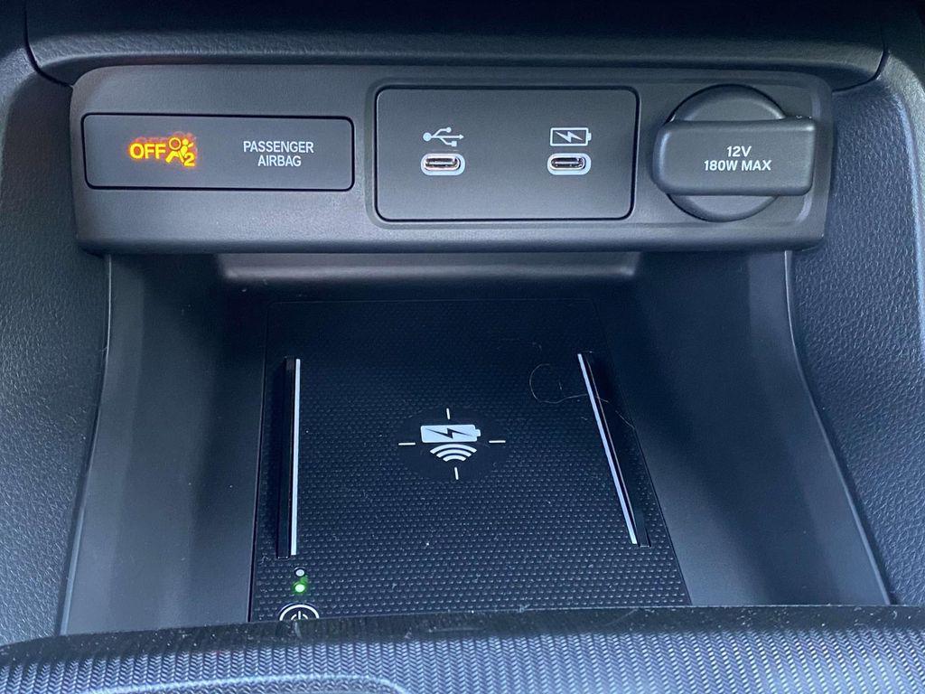 new 2025 Honda Civic Hybrid car, priced at $33,017