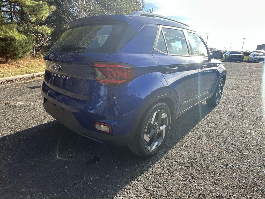 used 2024 Hyundai Venue car