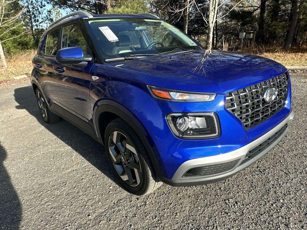 used 2024 Hyundai Venue car