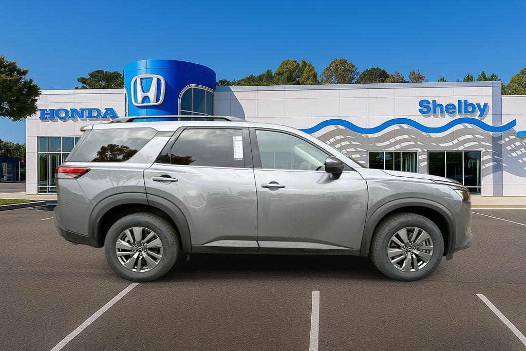 used 2025 Nissan Pathfinder car, priced at $31,400